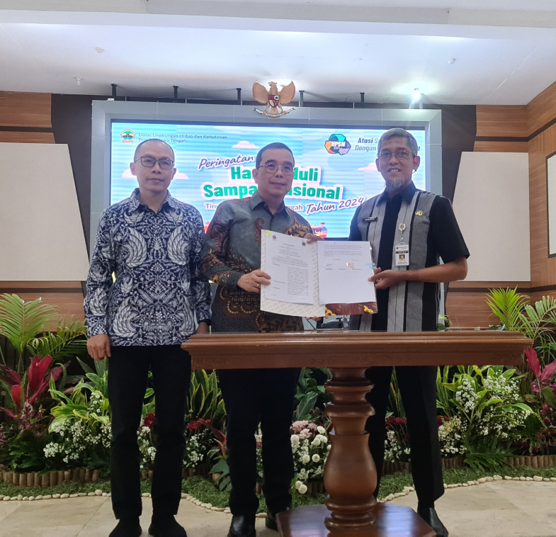 Indocement dan Pemerintah Provinsi Jawa Tengah Tandatangani Kerja Sama Penyediaan dan Pemanfaatan RDF